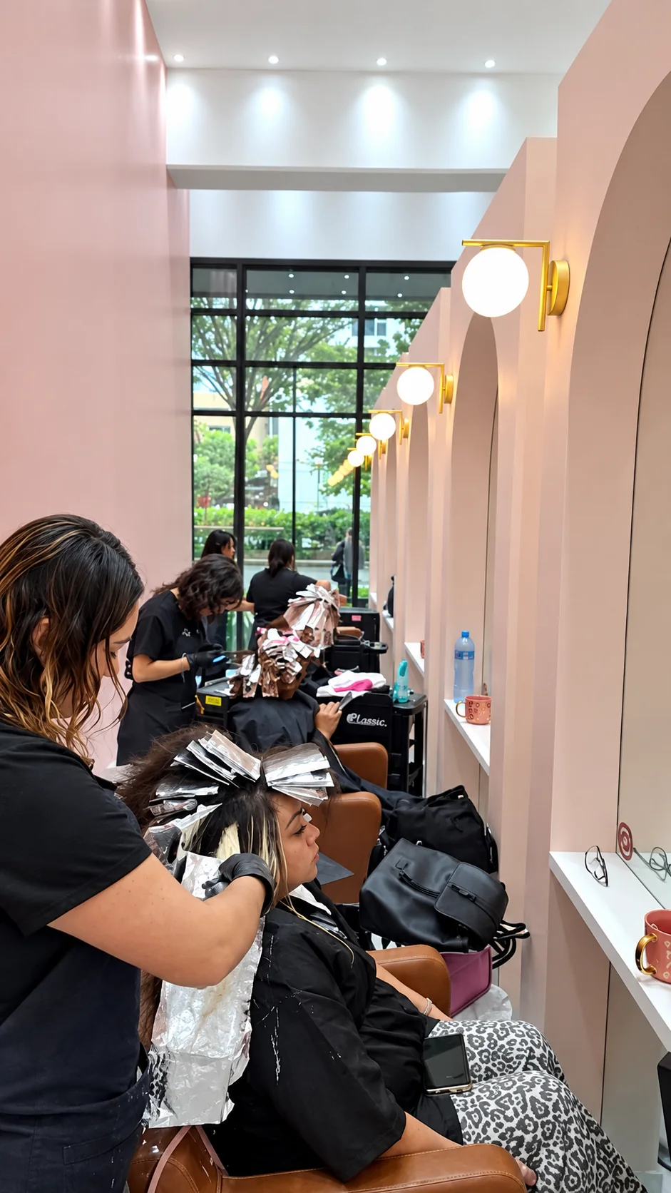 Proceso profesional de color en Johanna Beauty Salon
